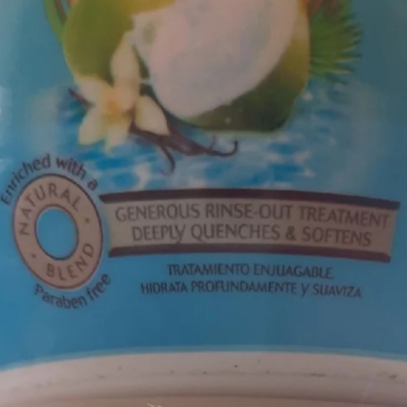 Garnier Whole Blends Hydrating Hair Mask - Picture 5 of 8